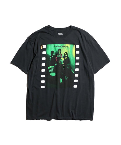 THRIFTY "THE YES" TEE