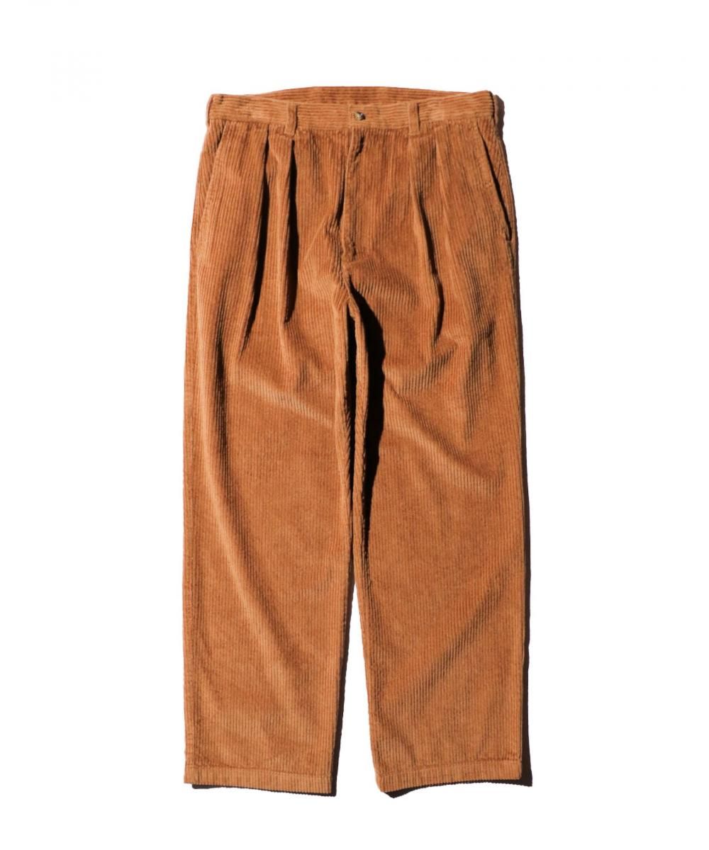 TWO TUCK CORDUROY TROUSER BROWN - flat-lay