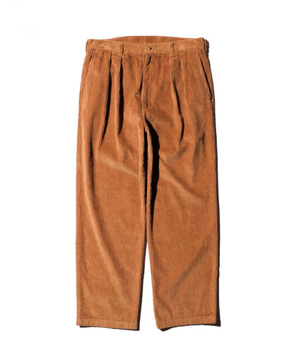 TWO TUCK CORDUROY TROUSER BROWN - flat-lay