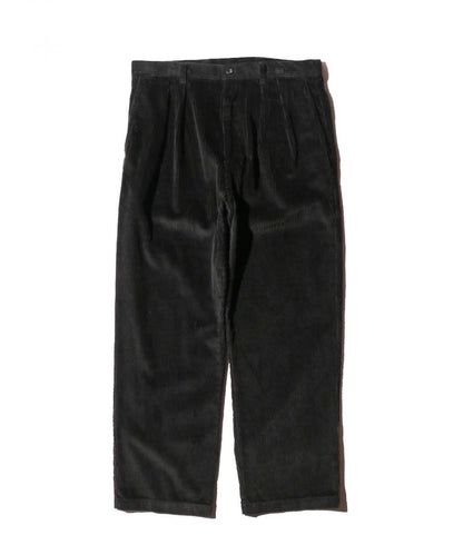 TWO TUCK CORDUROY TROUSER BLACK - flat-lay