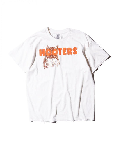 THRIFTY "HOOTERS" LOGO TEE