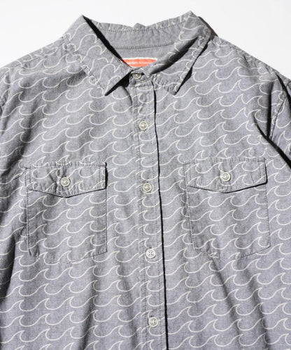 OLD / MODERN AMUSEMENT WAVE PATTERN LONG SLEEVE SHIRT