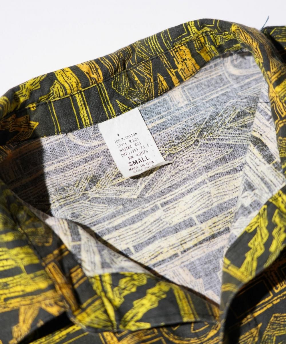 OLD / TRIBAL PATTERN SHORT SLEEVE SHIRT MADE IN USA