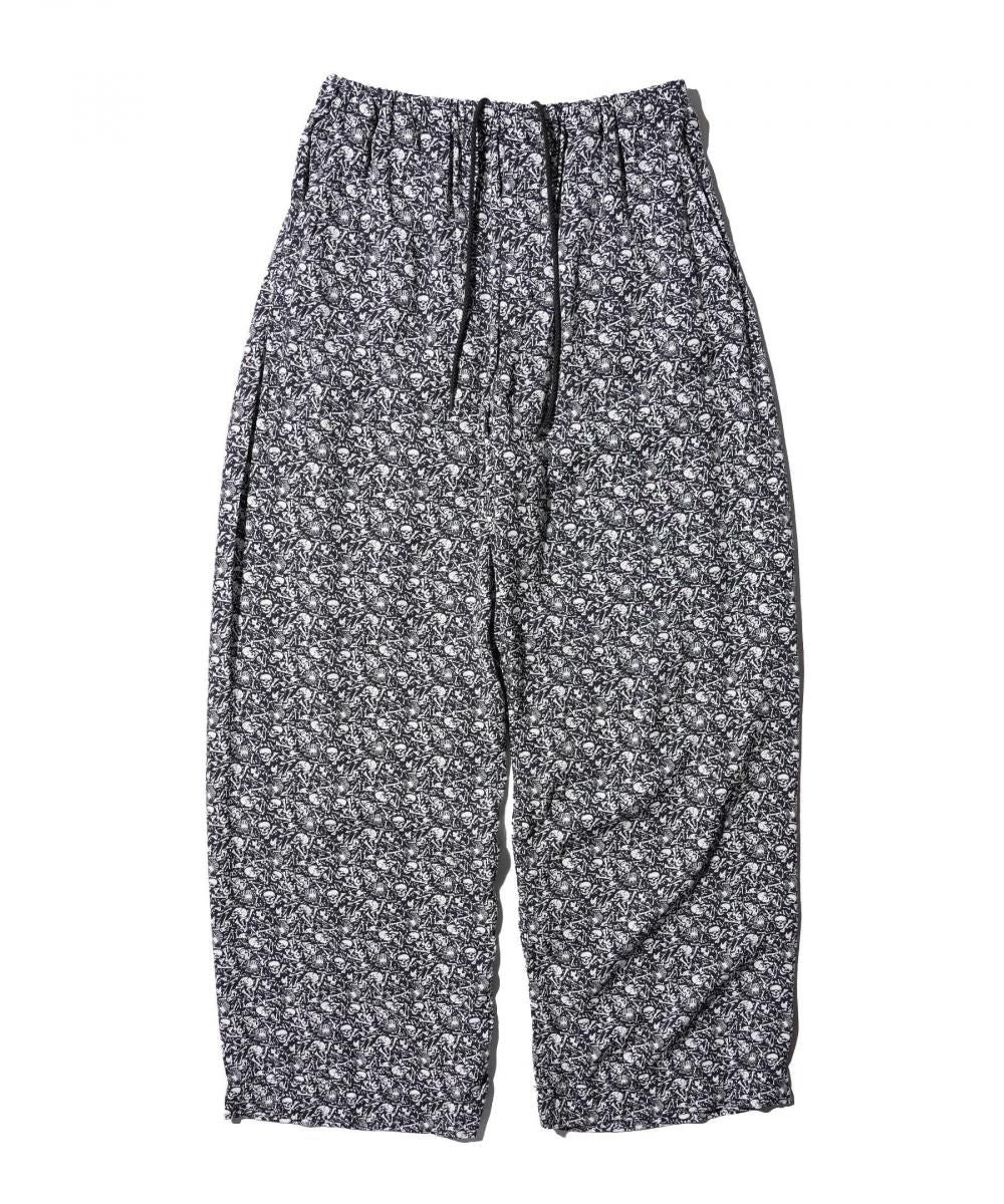PRINTED BAGGY PANTS