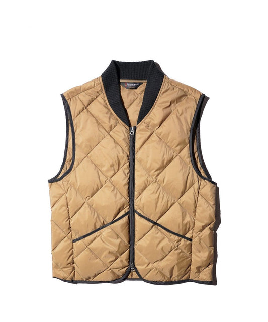 QUILTING LIGHT DOWN VEST