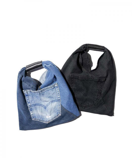LEVIS TRIANGLE TOTE SMALL